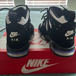 NIKE Air max2 CB 94 Black and purple  size US 10 UK 9 Brand New not use.
